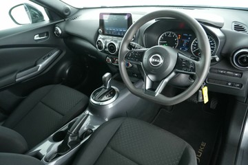 https://vehicle-cdn.autoleague.cloud/30641_U512096_16.jpg