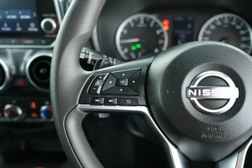 https://vehicle-cdn.autoleague.cloud/30641_U512096_18.jpg