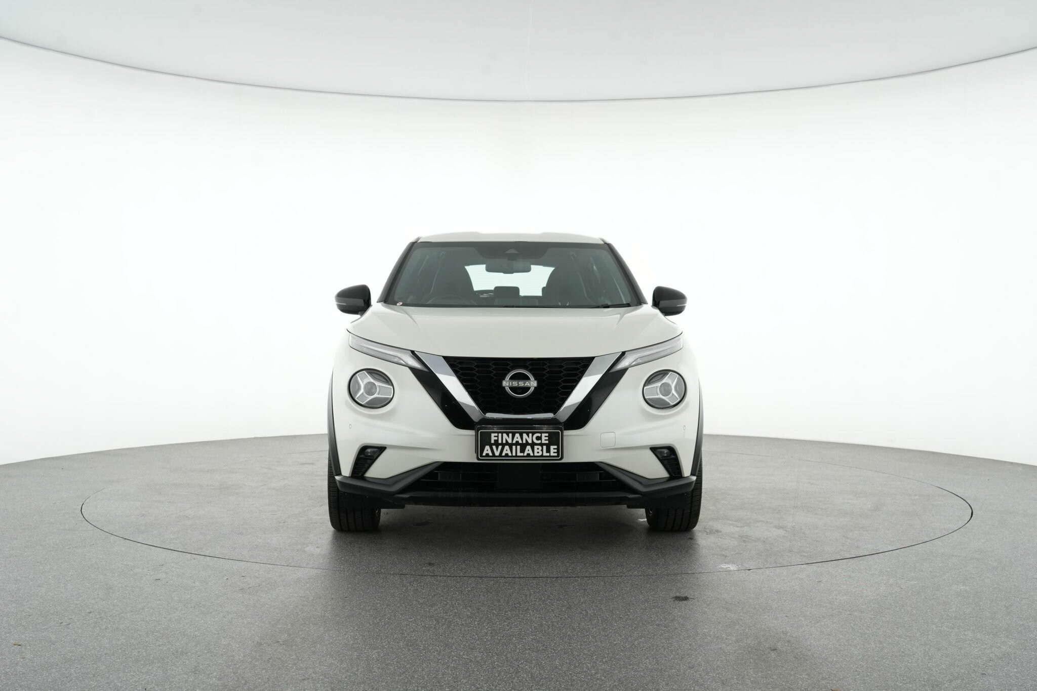 Nissan Juke image 3