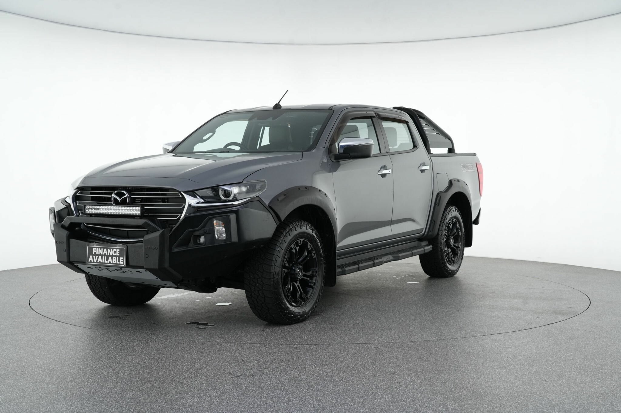 Mazda Bt-50 image 4