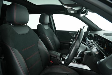 https://vehicle-cdn.autoleague.cloud/30641_U512109_20.jpg