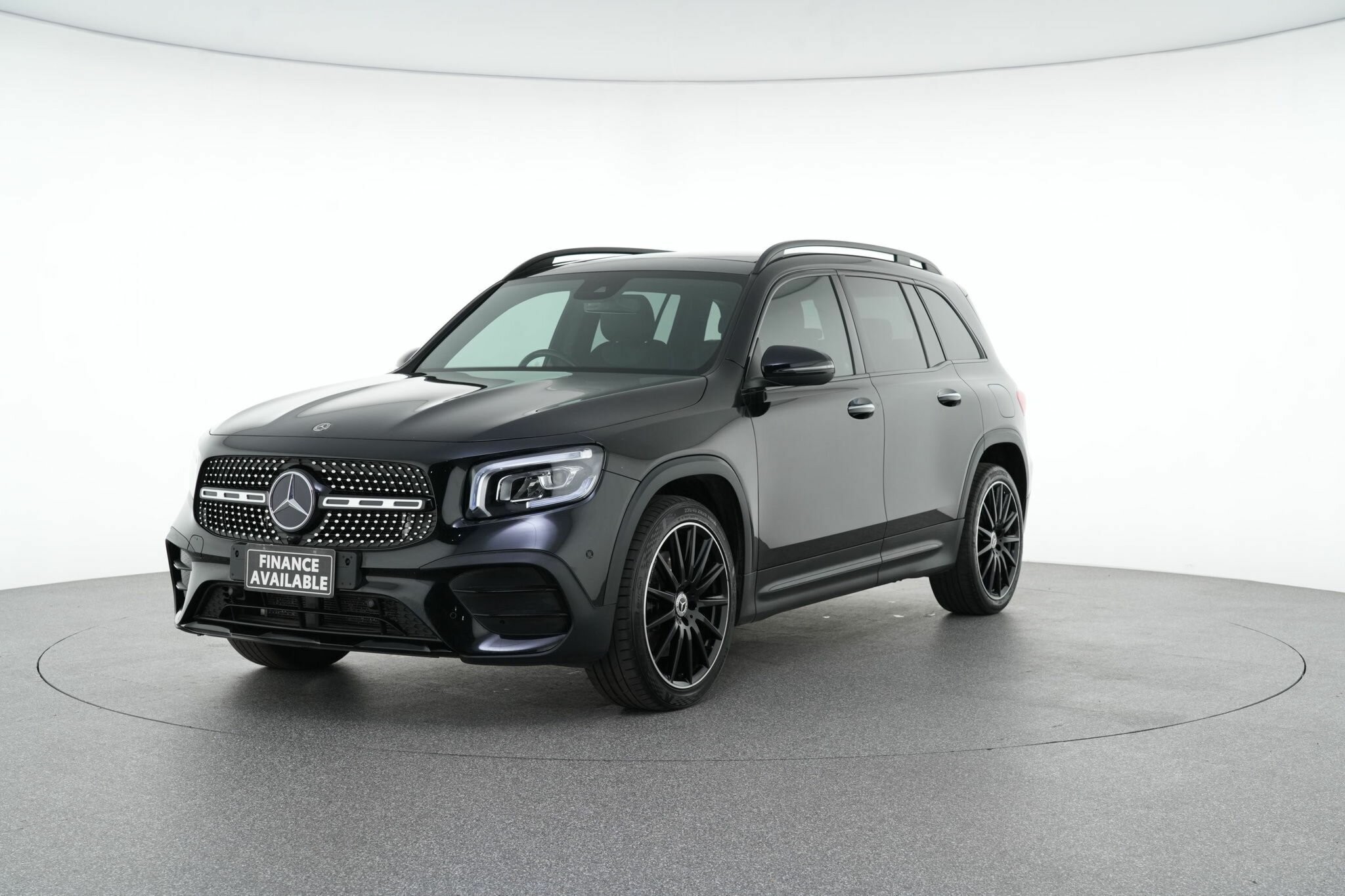 Mercedes Benz Glb-class image 4