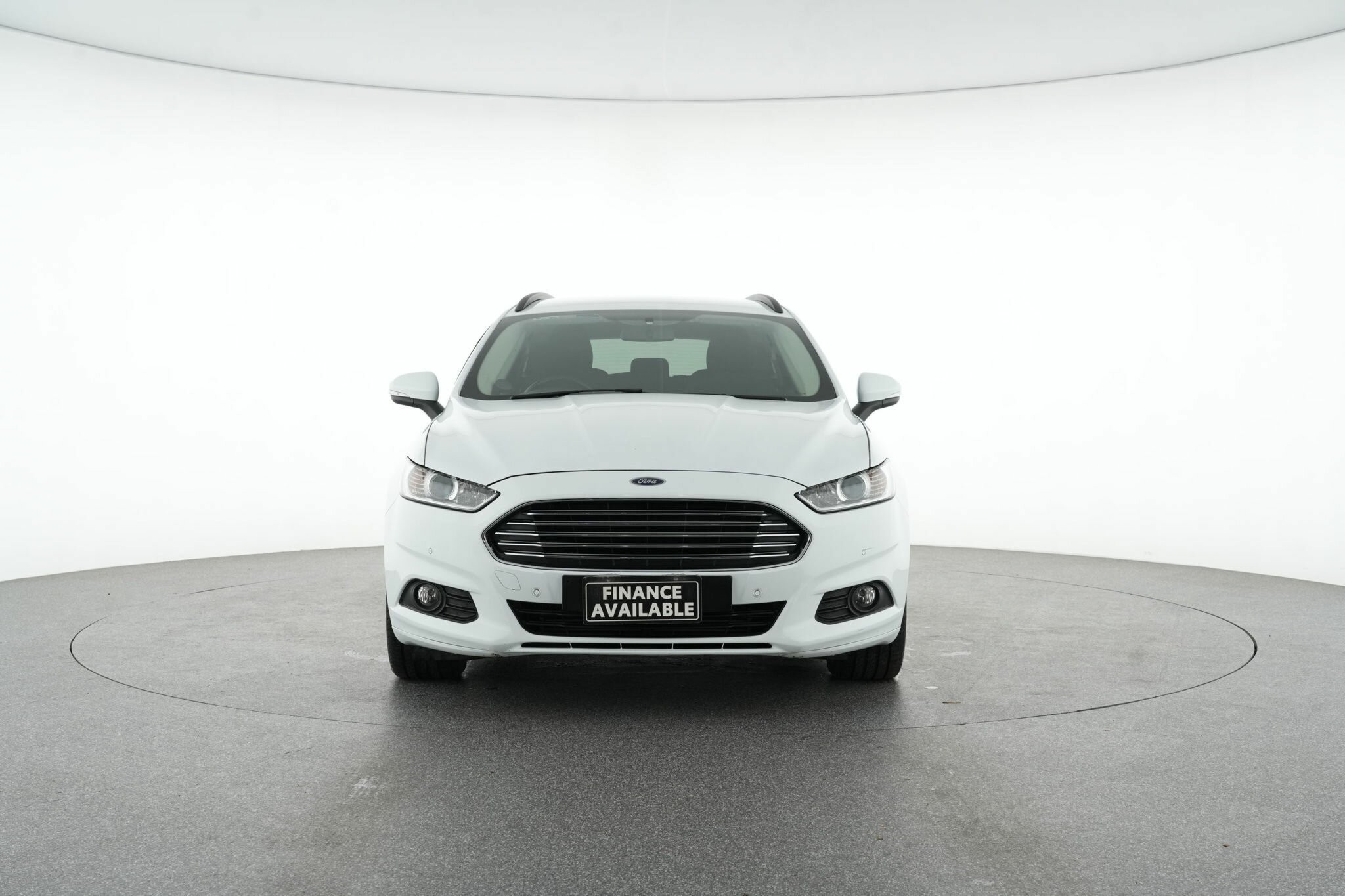 Ford Mondeo image 3