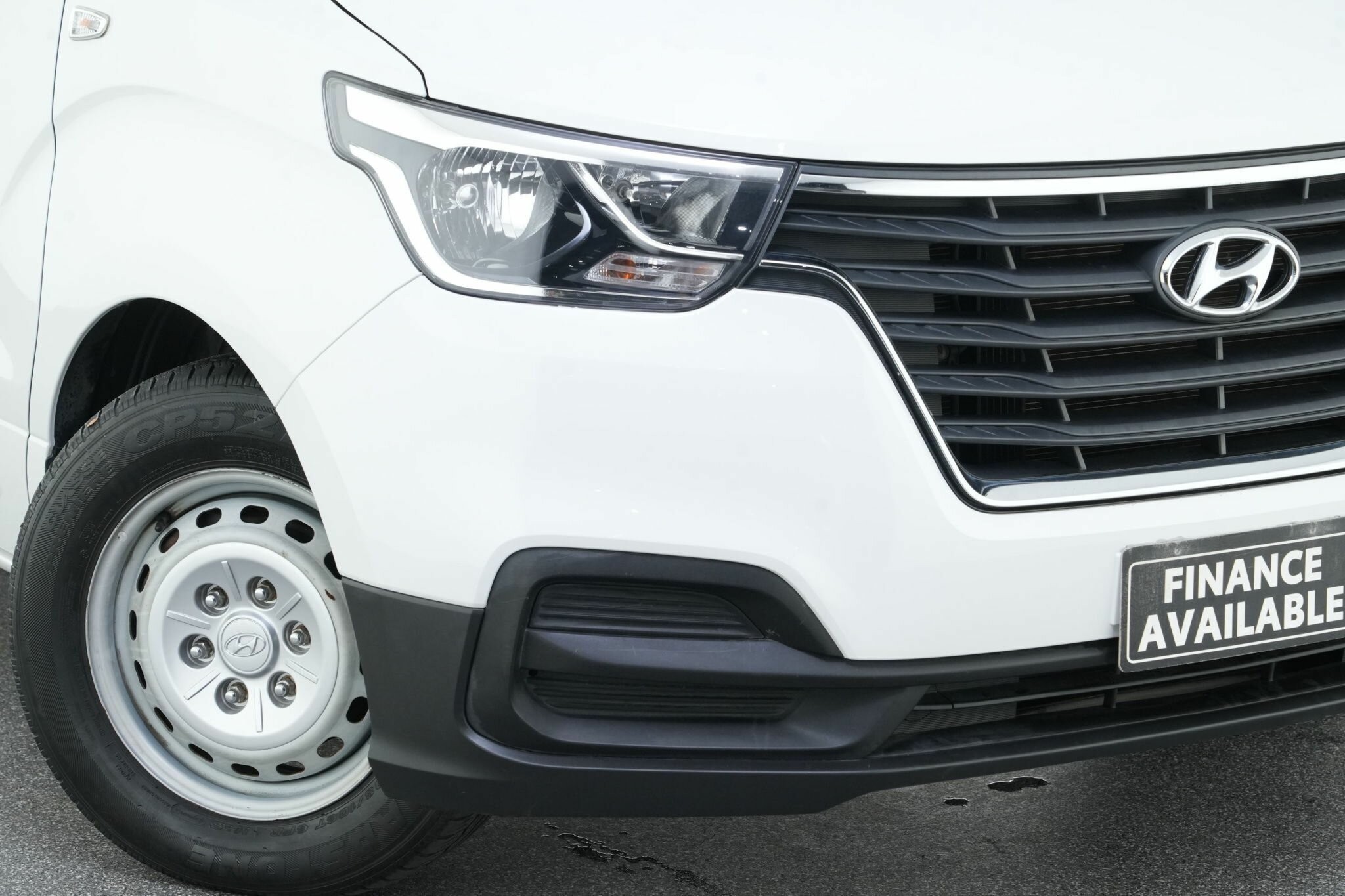 Hyundai Iload image 2