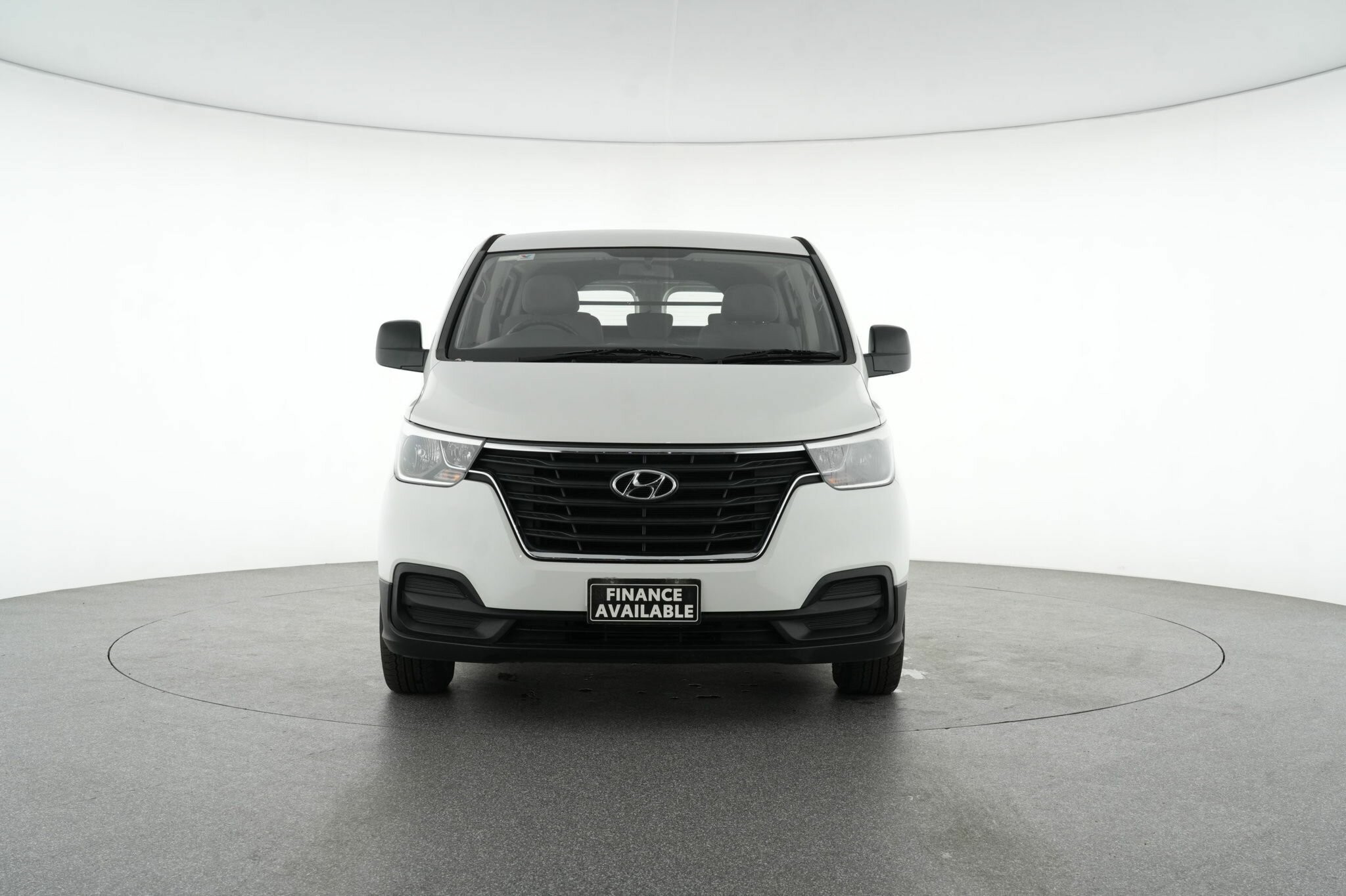 Hyundai Iload image 3