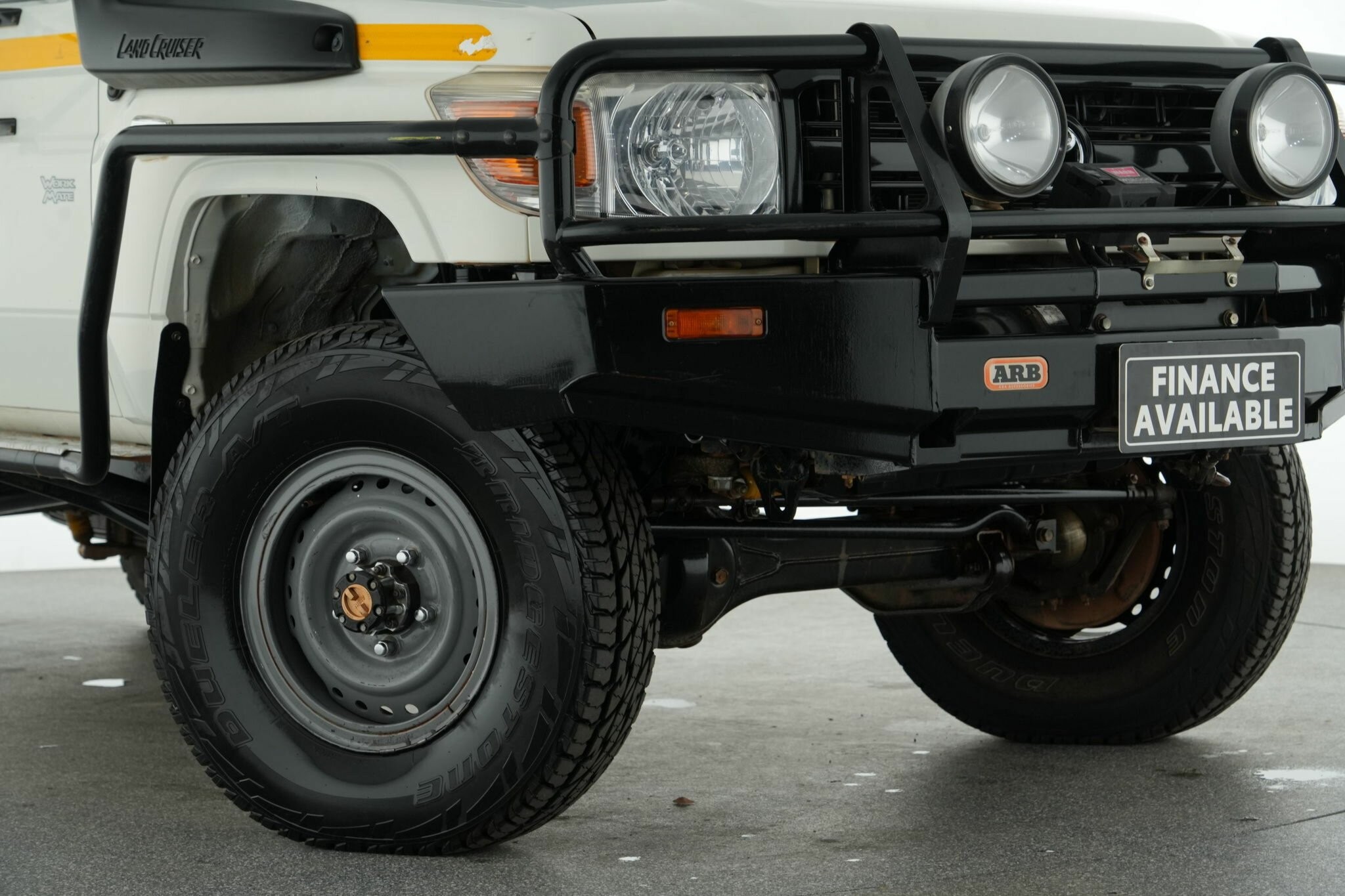Toyota Landcruiser image 2