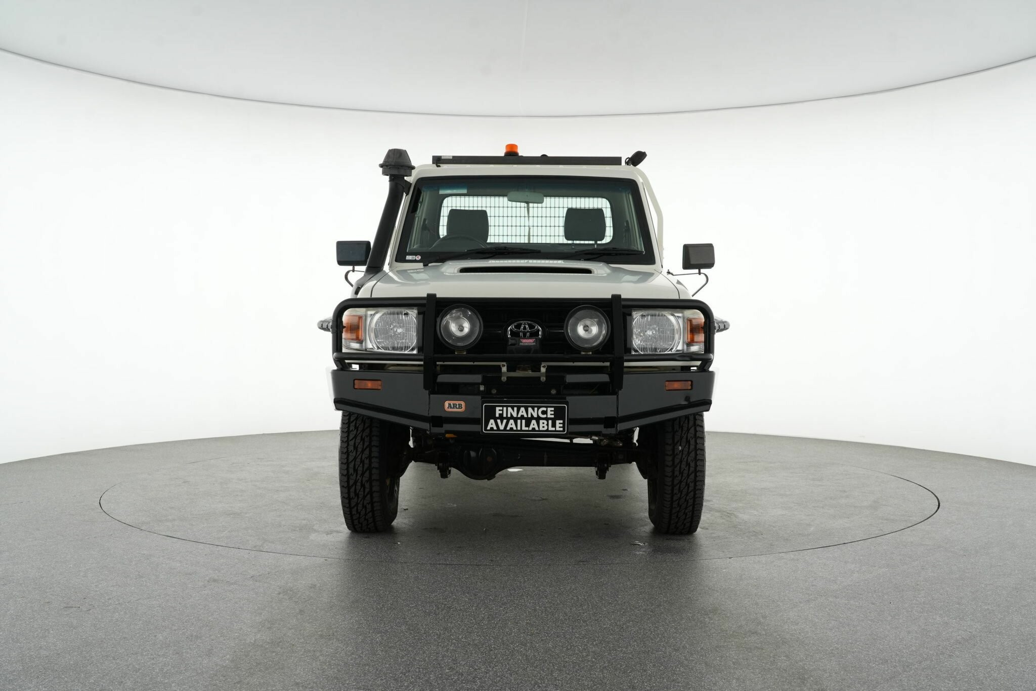 Toyota Landcruiser image 3