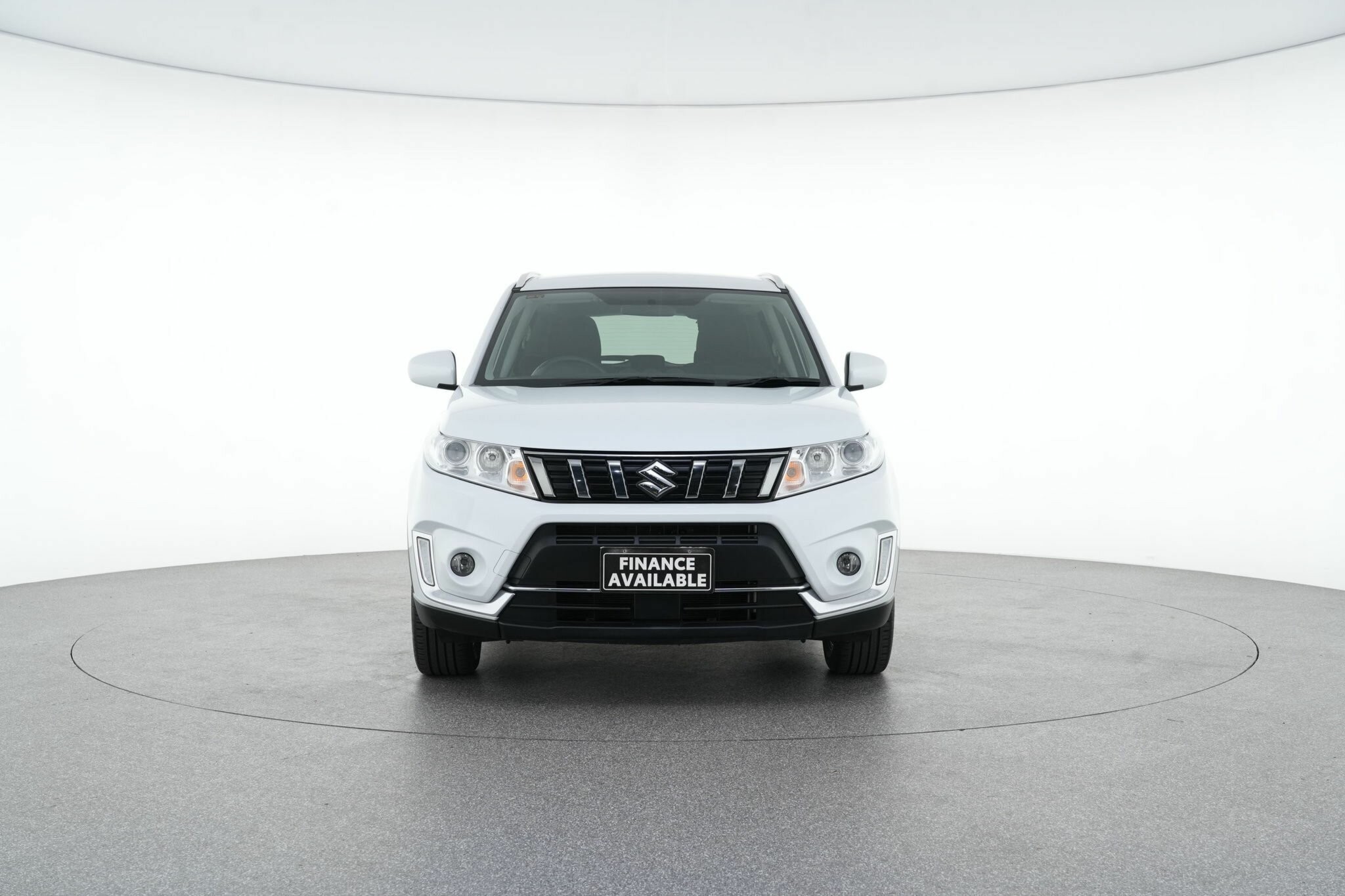 Suzuki Vitara image 3