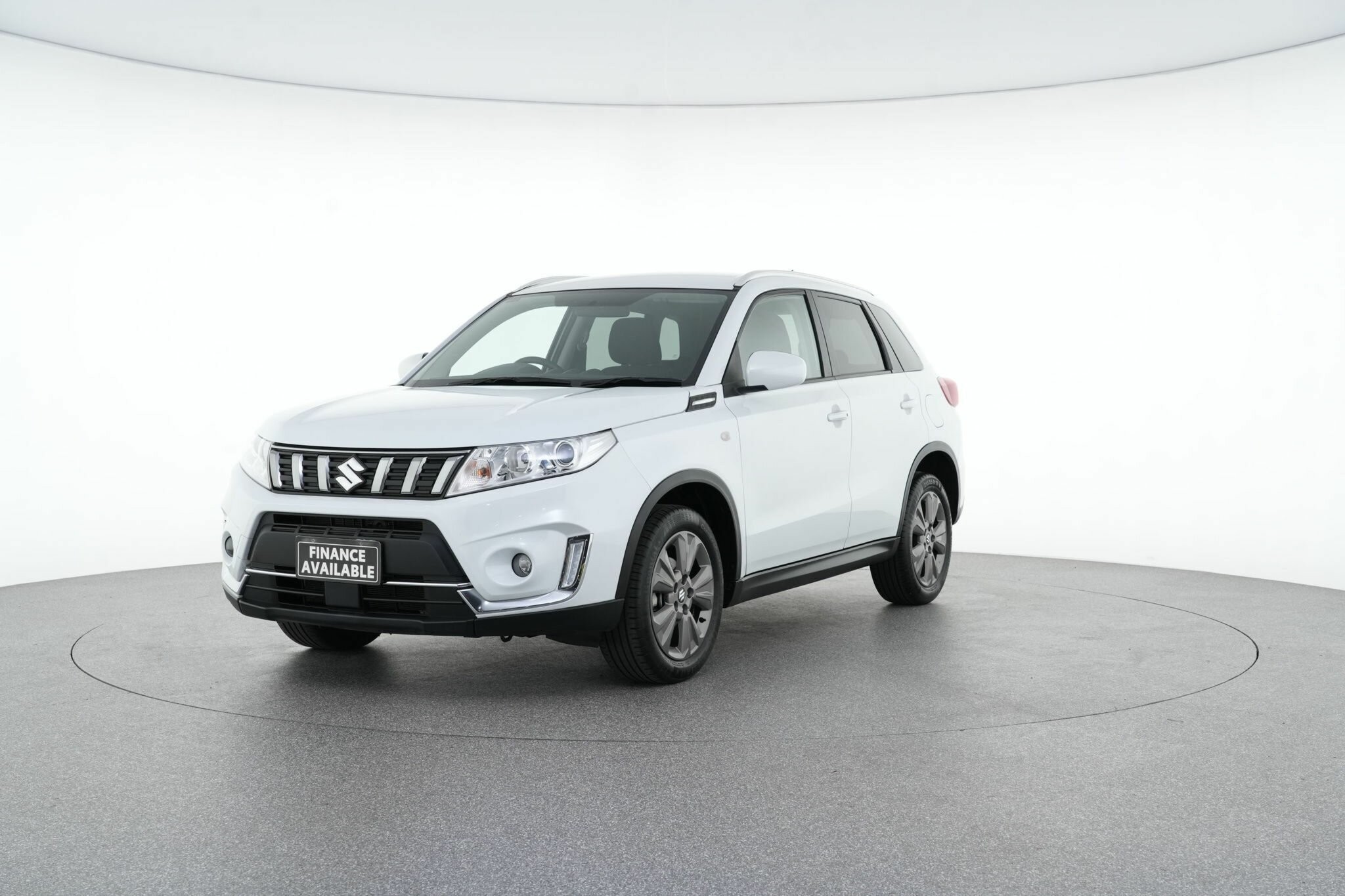 Suzuki Vitara image 4
