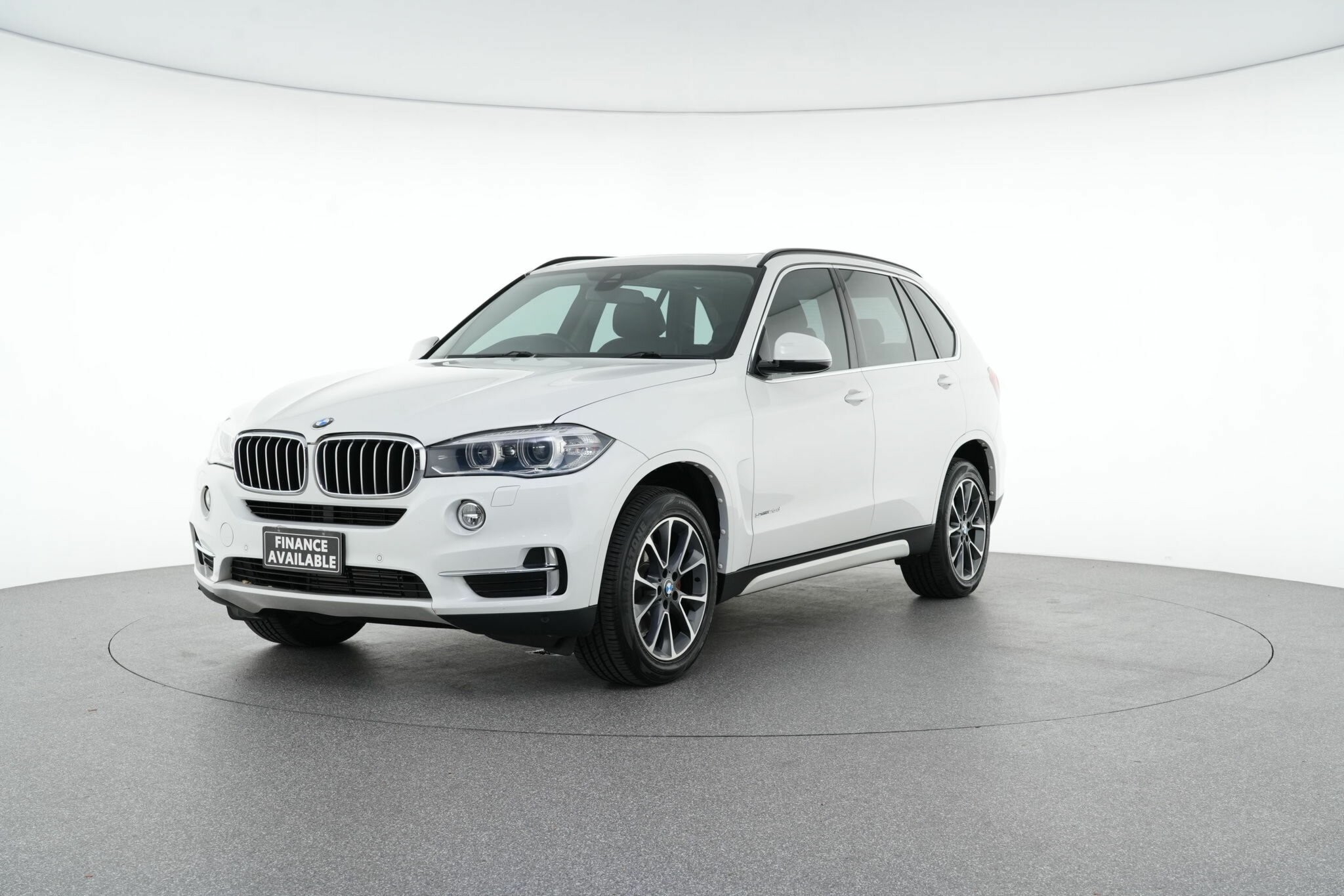 BMW X5 image 4