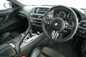 https://vehicle-cdn.autoleague.cloud/30641_U512142_17.jpg