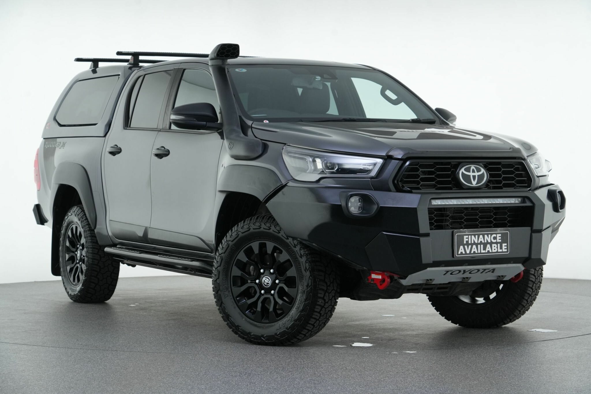 Toyota Hilux image 1