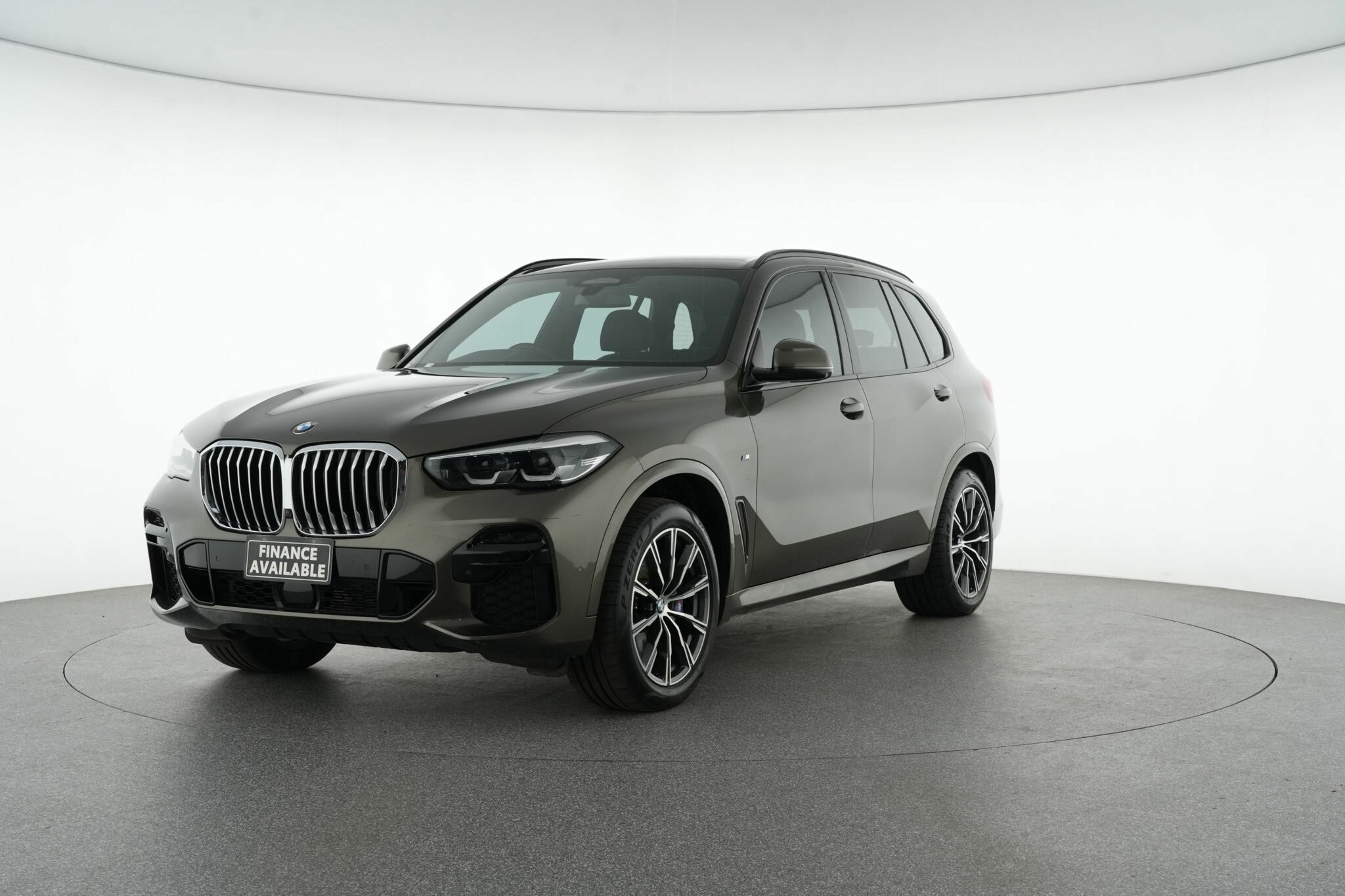 BMW X5 image 4