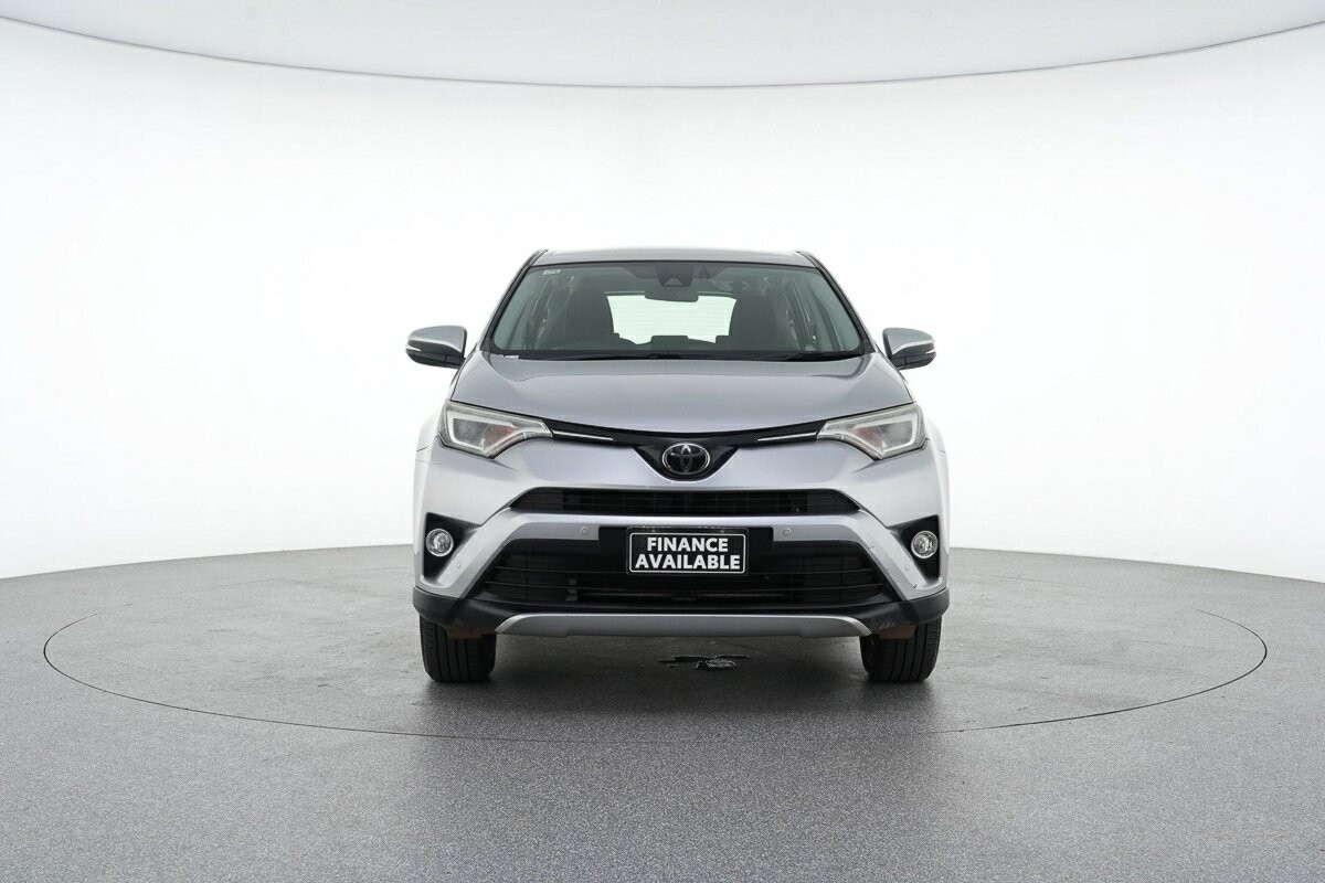 Toyota Rav4 image 3