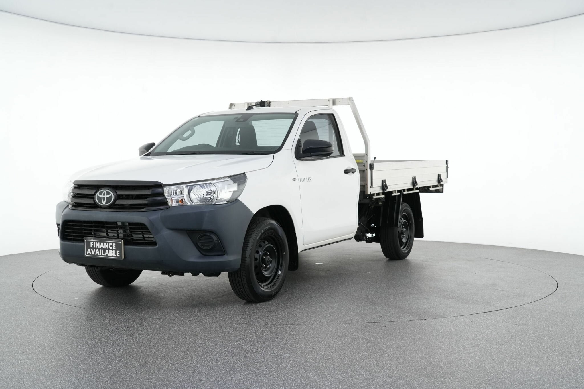 Toyota Hilux image 4