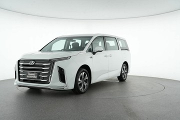 https://vehicle-cdn.autoleague.cloud/30641_U512212_4.jpg