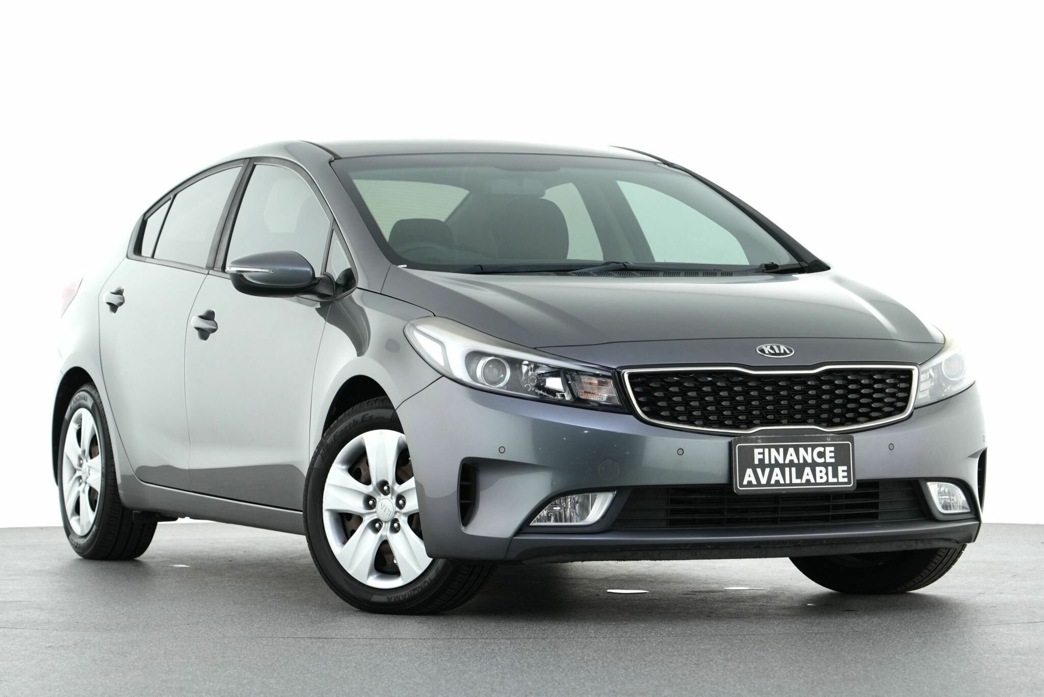 Kia Cerato image 1