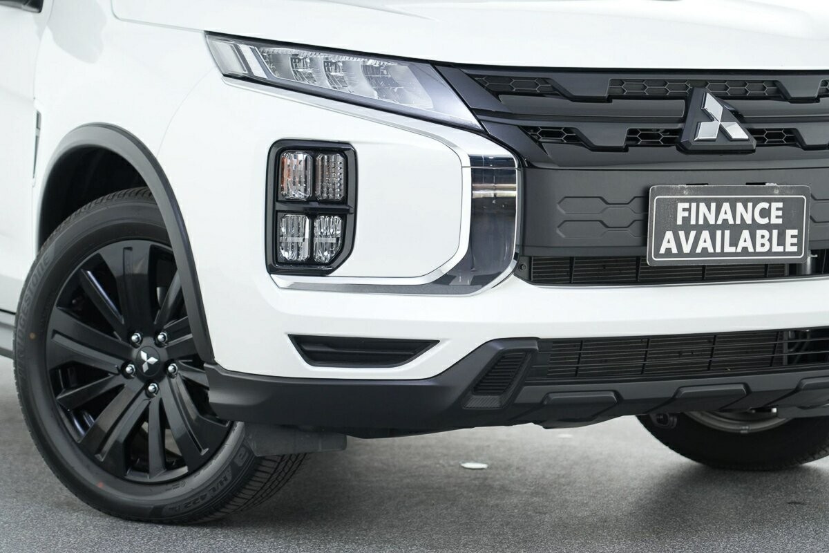 Mitsubishi Asx image 2