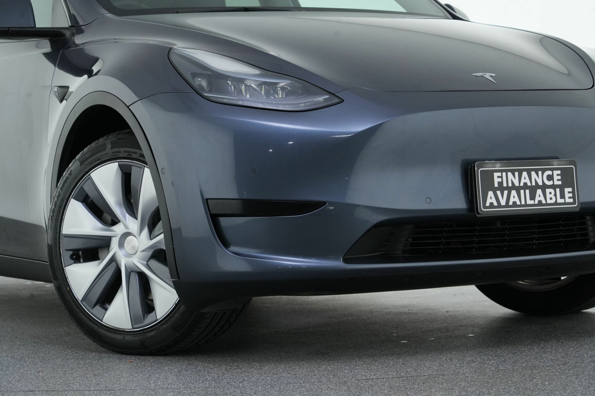 Tesla Model Y image 2
