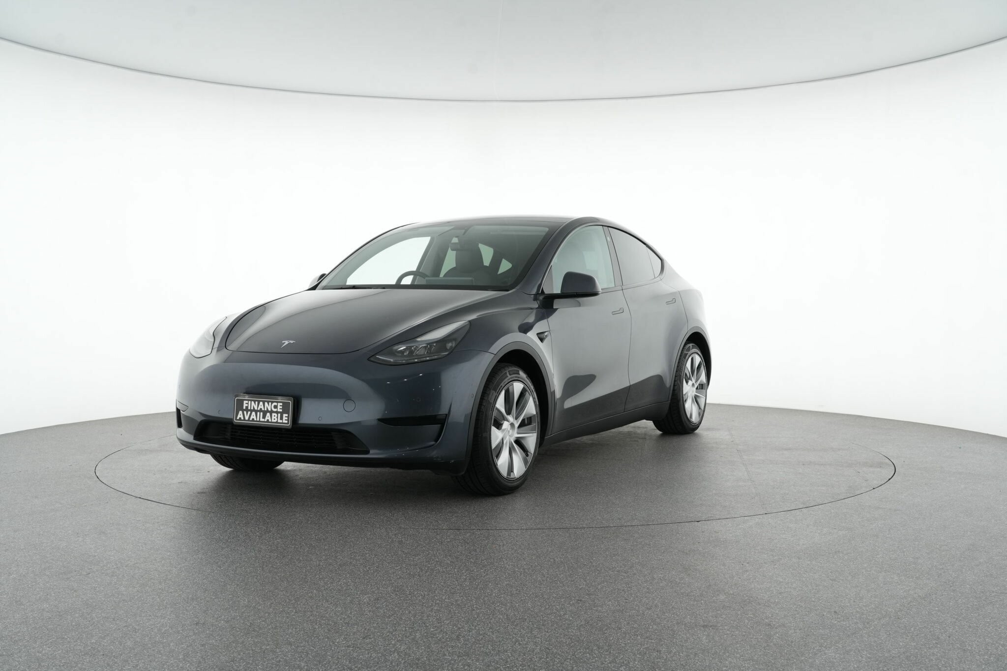 Tesla Model Y image 4