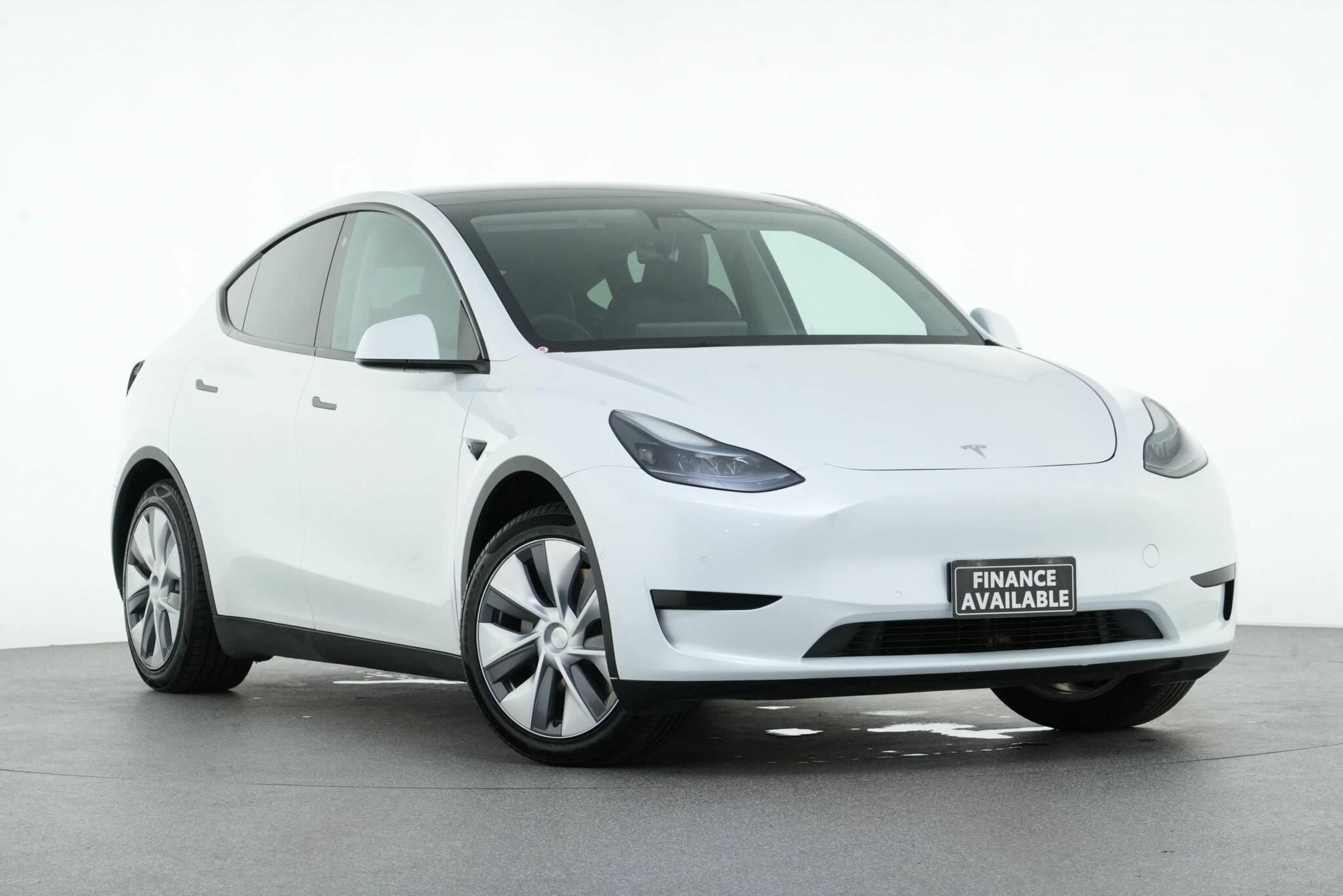 Tesla Model Y image 1