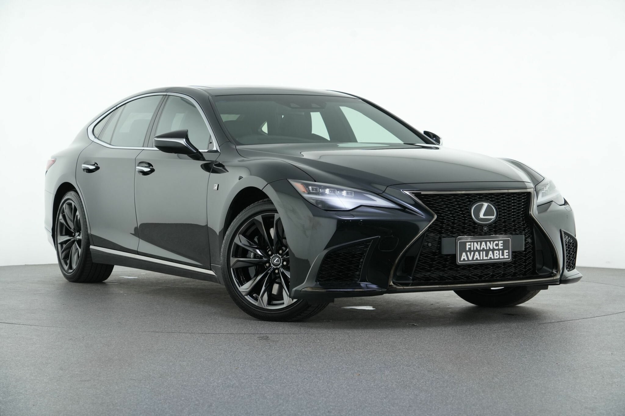 Lexus Ls image 1