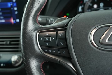 https://vehicle-cdn.autoleague.cloud/30641_U512253_20.jpg