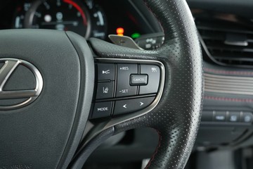 https://vehicle-cdn.autoleague.cloud/30641_U512253_22.jpg