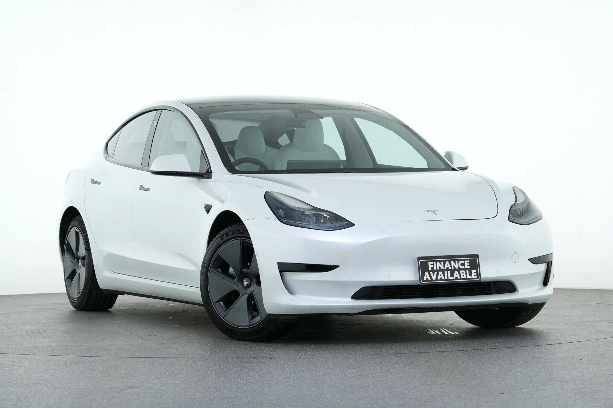 Tesla Model 3 image 1