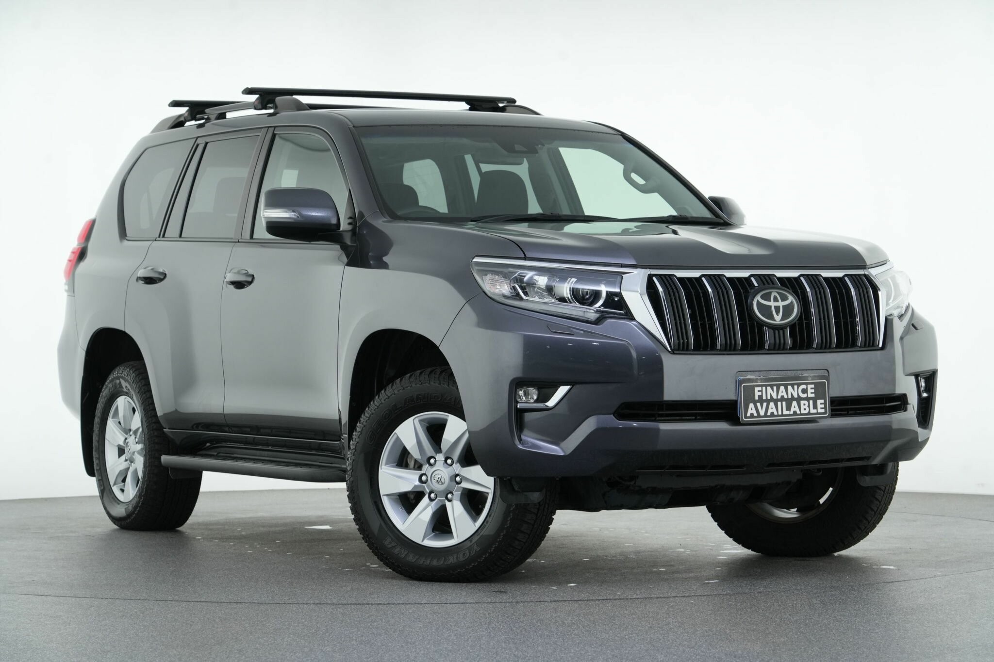Toyota Landcruiser Prado image 1