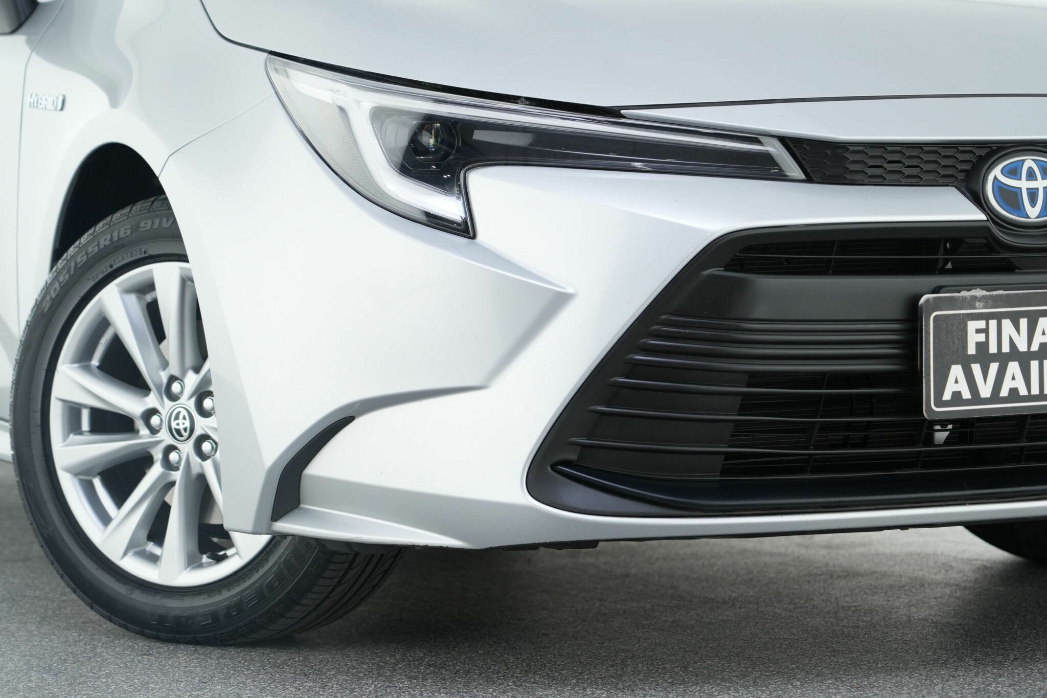 Toyota Corolla image 2