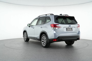 https://vehicle-cdn.autoleague.cloud/30641_U512304_5.jpg