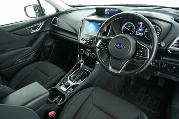 https://vehicle-cdn.autoleague.cloud/30641_U512305_18.jpg