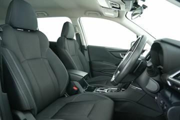 https://vehicle-cdn.autoleague.cloud/30641_U512305_19.jpg