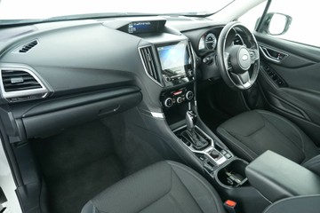 https://vehicle-cdn.autoleague.cloud/30641_U512305_27.jpg