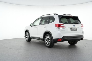 https://vehicle-cdn.autoleague.cloud/30641_U512305_5.jpg