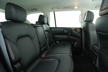 https://vehicle-cdn.autoleague.cloud/30641_U512311_14.jpg