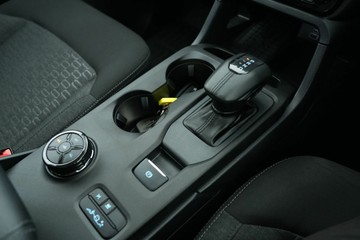 https://vehicle-cdn.autoleague.cloud/30641_U512327_20.jpg