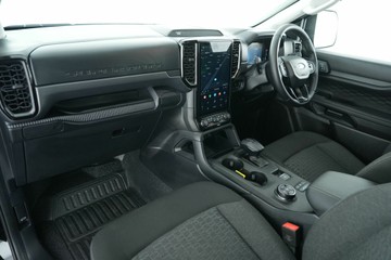 https://vehicle-cdn.autoleague.cloud/30641_U512327_21.jpg