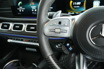 https://vehicle-cdn.autoleague.cloud/30641_U512330_21.jpg