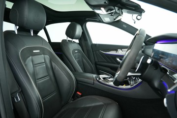 https://vehicle-cdn.autoleague.cloud/30641_U512334_17.jpg