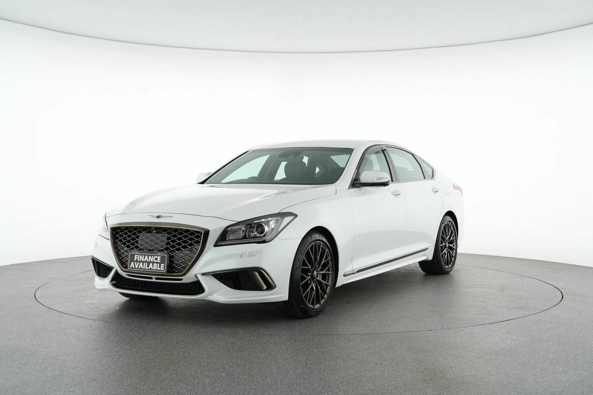 Genesis G80 image 4
