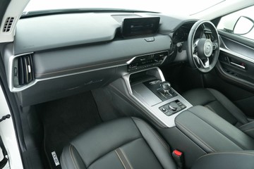 https://vehicle-cdn.autoleague.cloud/30641_U512356_26.jpg