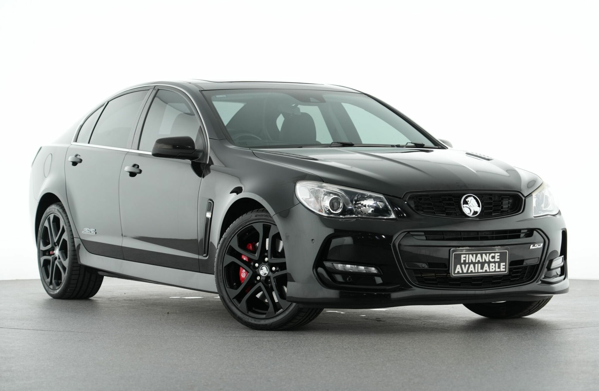 Holden Commodore image 1