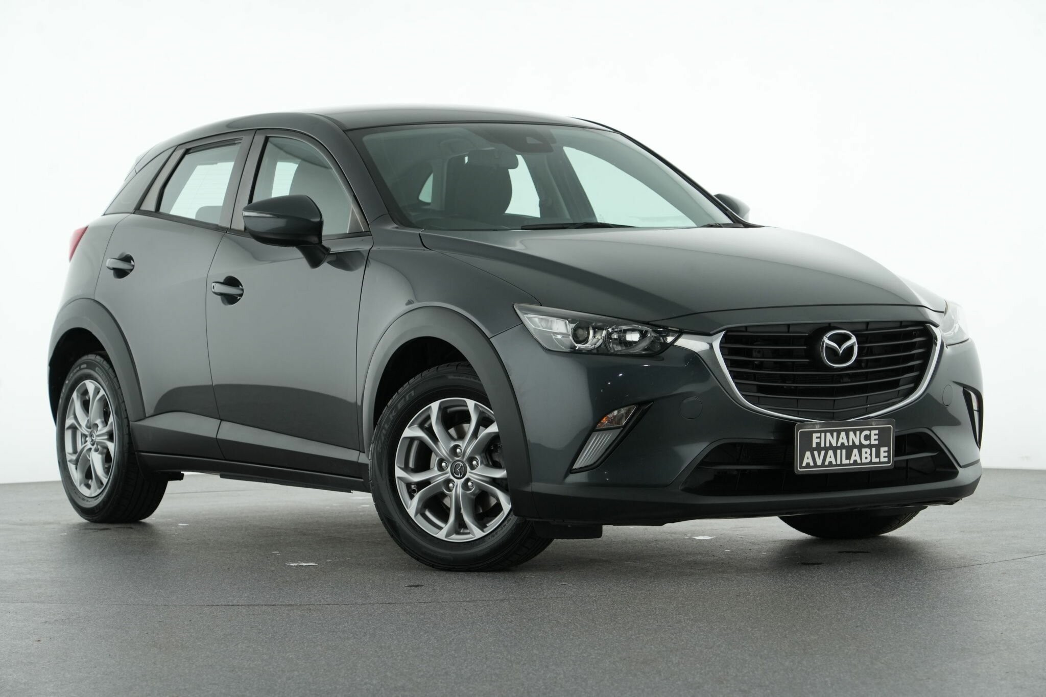 Mazda Cx-3 image 1