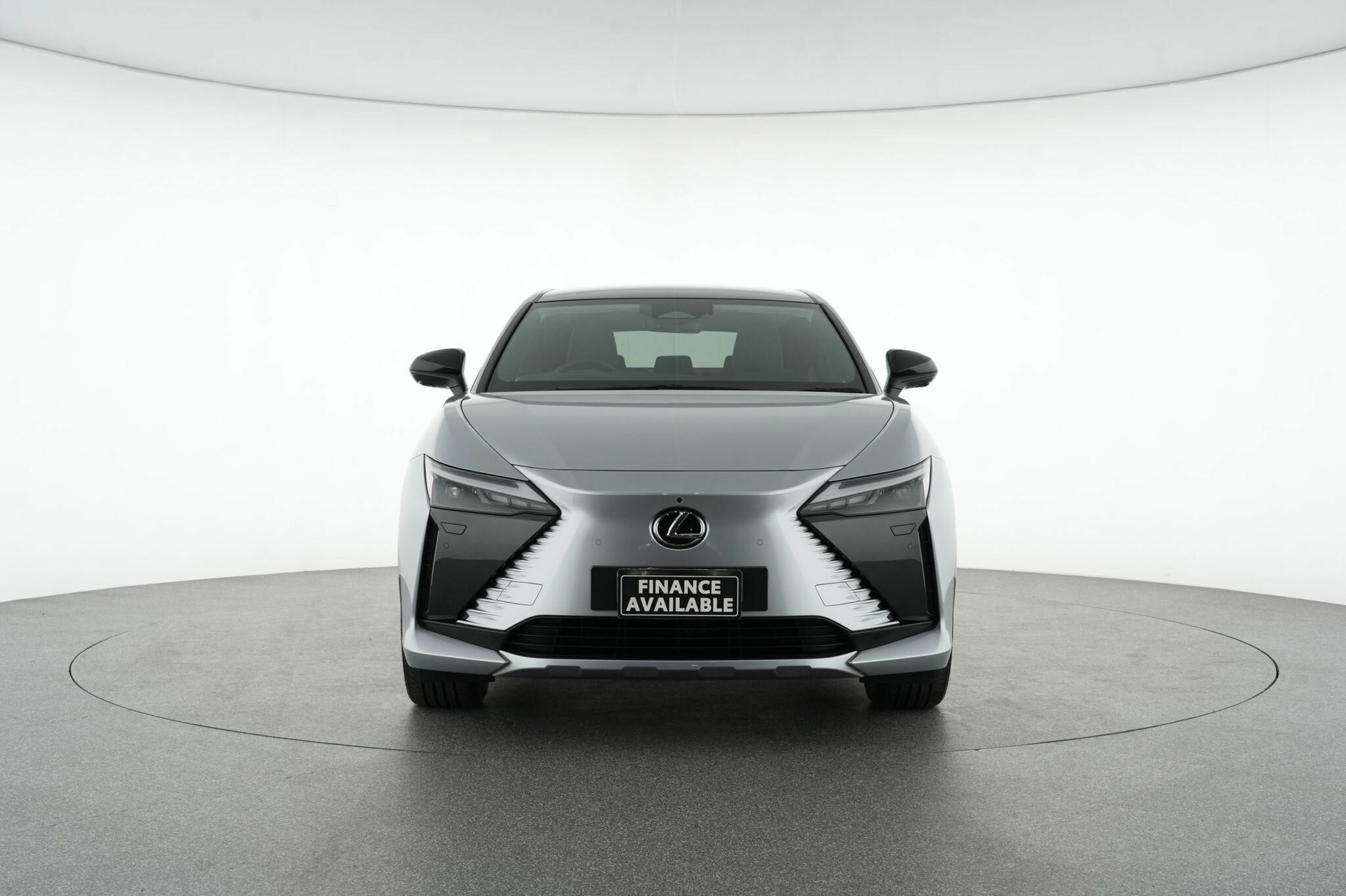 Lexus Rz image 3