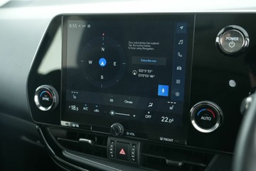 https://vehicle-cdn.autoleague.cloud/30641_U512367_22.jpg