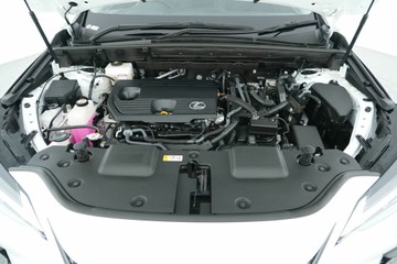 https://vehicle-cdn.autoleague.cloud/30641_U512367_28.jpg