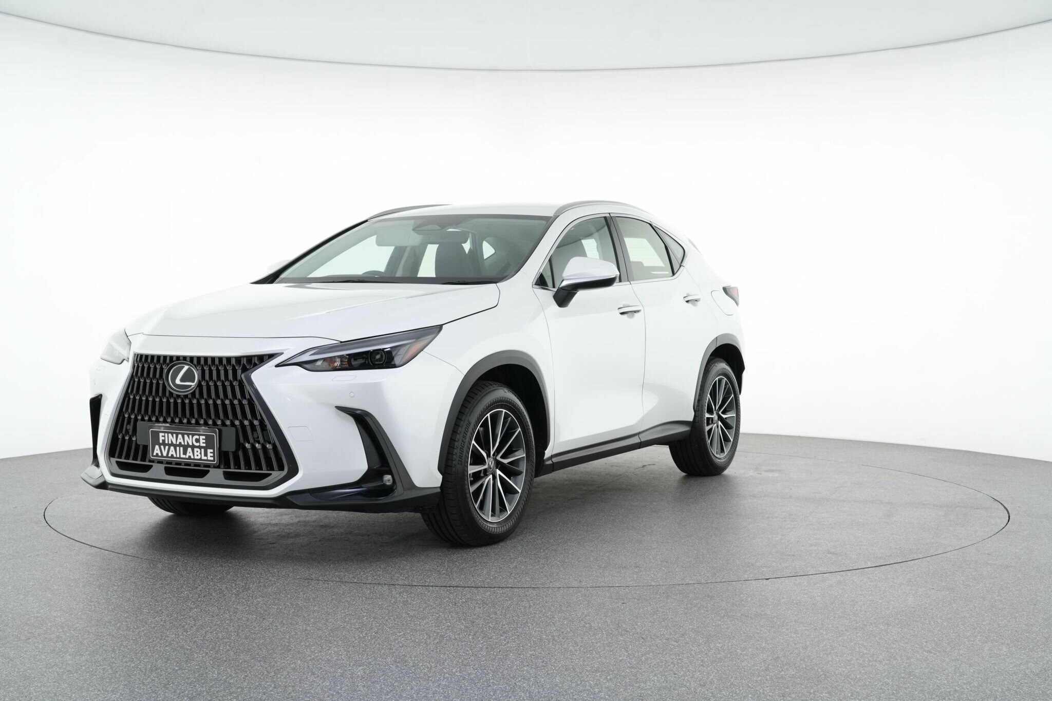 Lexus Nx image 4