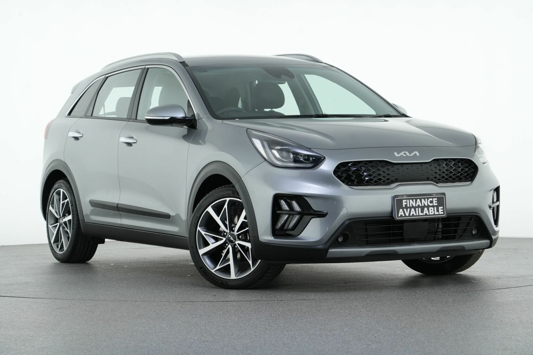 Kia Niro image 1
